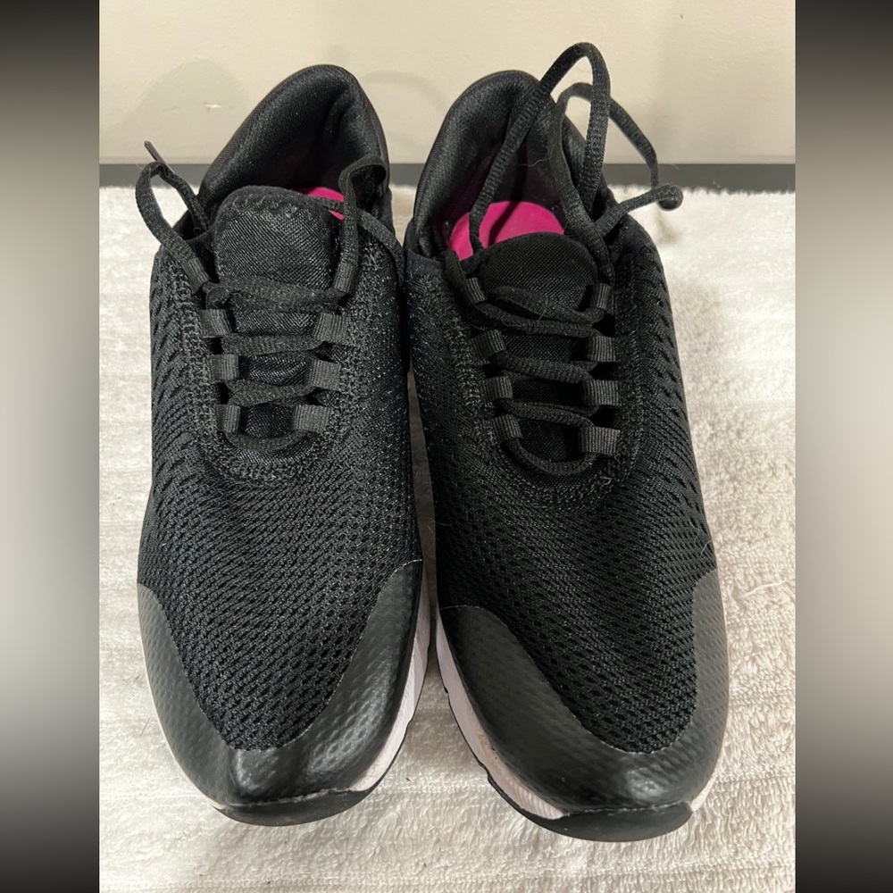 Women’s AVIA Sneakers